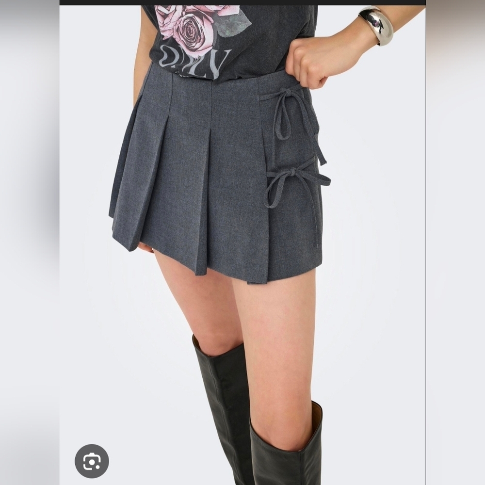 Sincerely Jules Charcoal Mini Skirt - Picture 5 of 9
